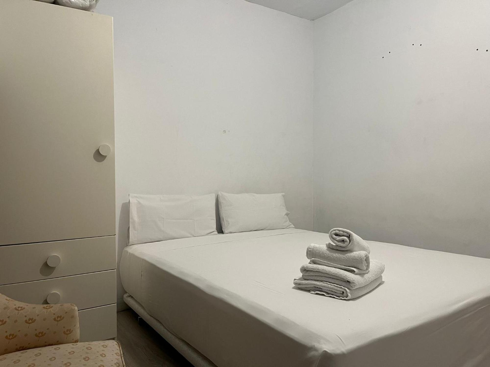 Ristbe Rooms Madrid Exterior photo