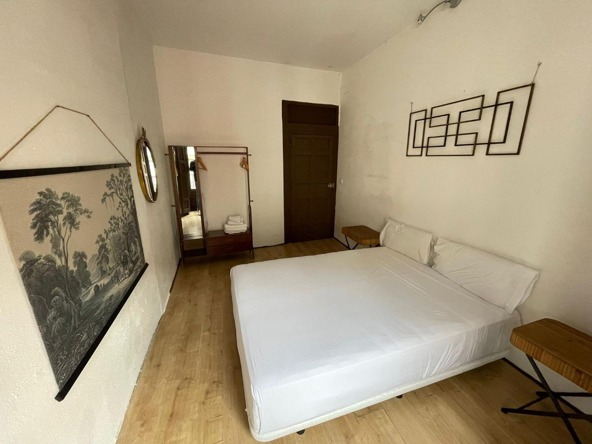 Ristbe Rooms Madrid Exterior photo